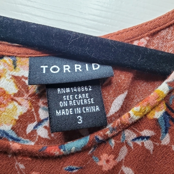 Torrid Women's Babydoll Challis Keyhole Tunic Top - Plus Size 3 (3X) - Picture 10 of 11